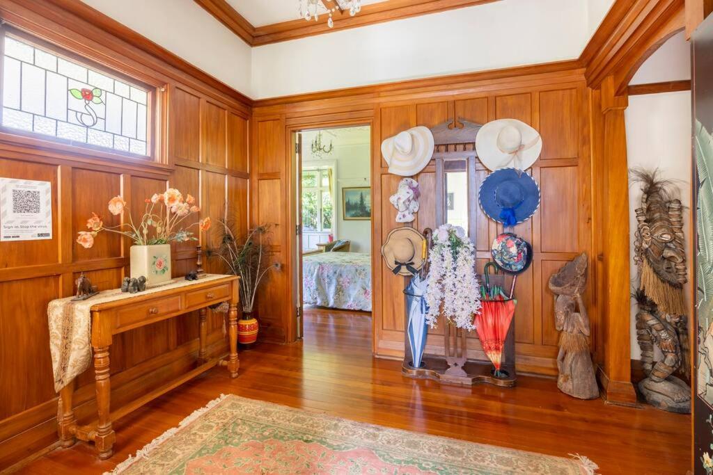 History @ Renall Masterton Esterno foto